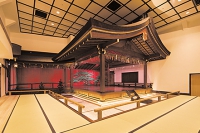1506山本能楽堂　舞台.jpg
